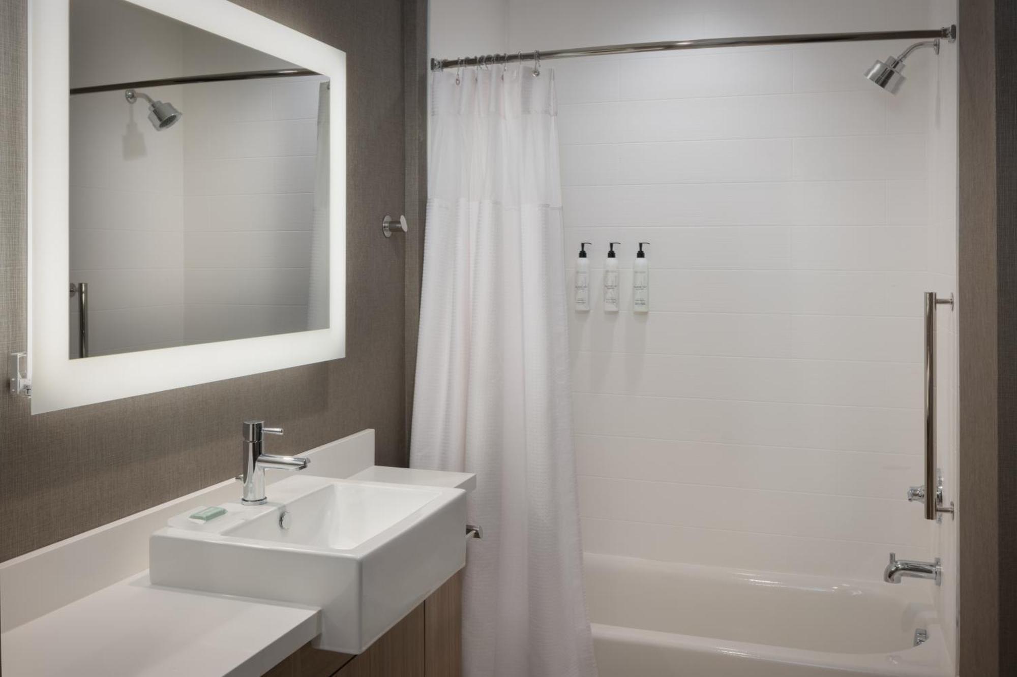 Springhill Suites By Marriott 볼링 그린 외부 사진